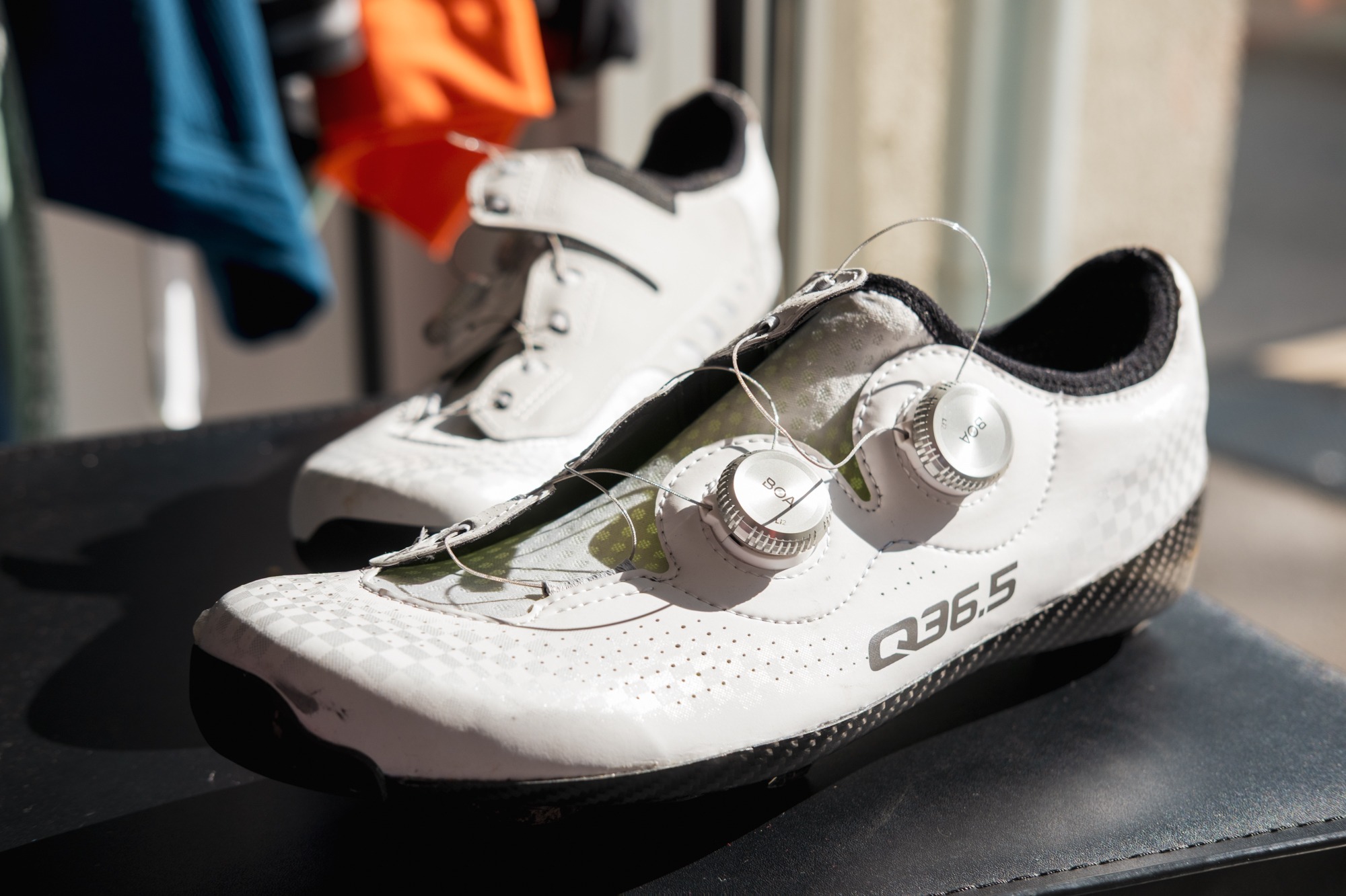 Q36.5 and SRM present an ultra-low stack height shoe-pedal system