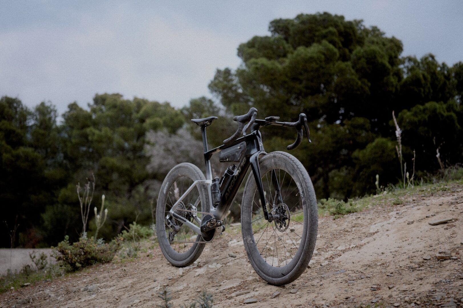 Raw Magazine Argon 18 Anti Matter